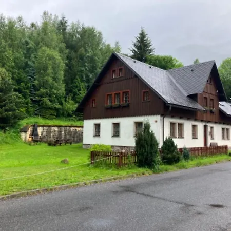 شقة Apartman Horni Marsov *